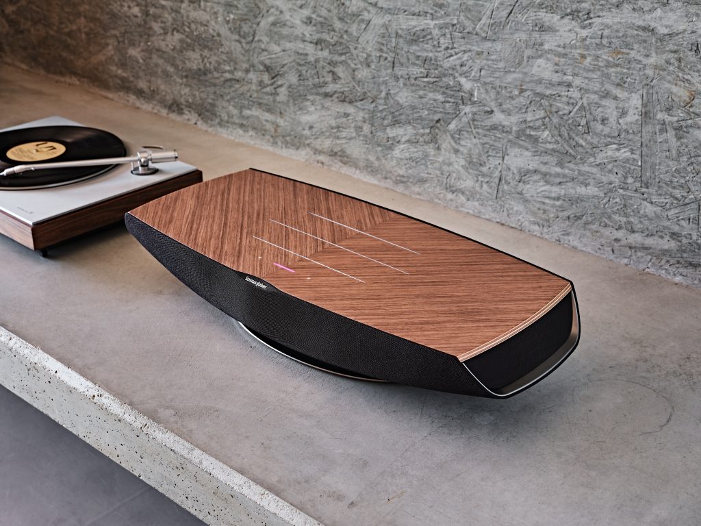 New tech Omnia speaker with a record deck