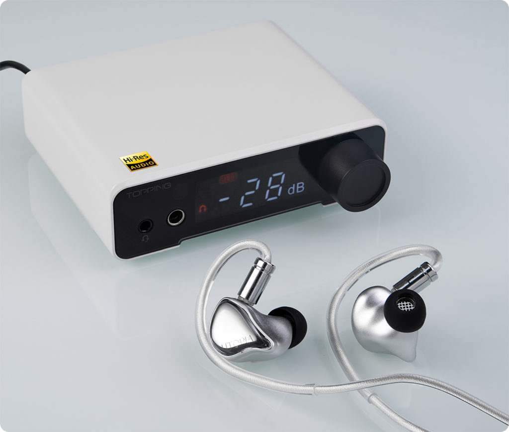 Topping CX1 II with IEMs